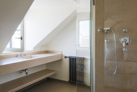 Seine Apartment by A+B KASHA Designs - 11