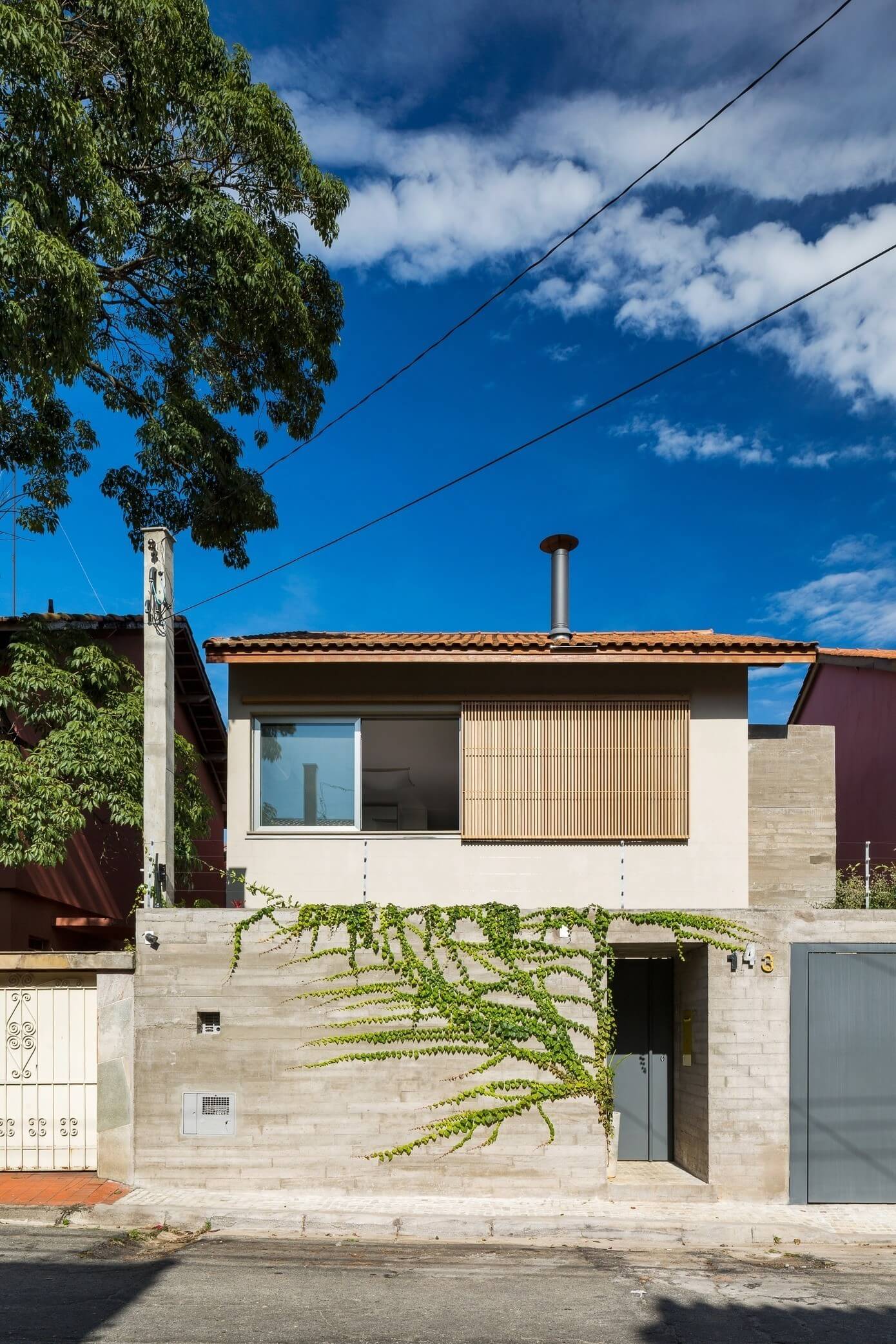 Sagarana House by Rocco Arquitetos