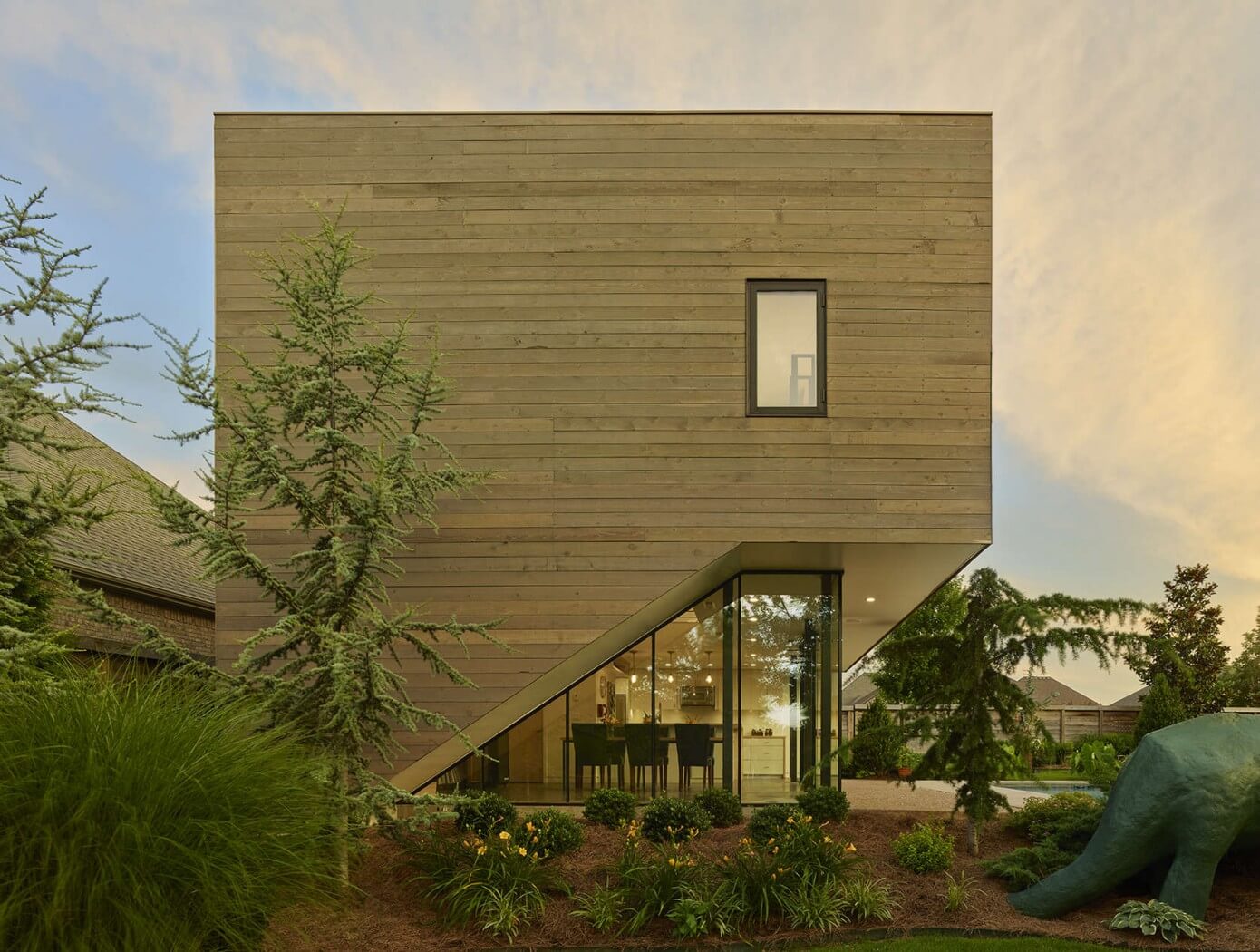 Srygley Poolhouse by Marlon Blackwell Architects