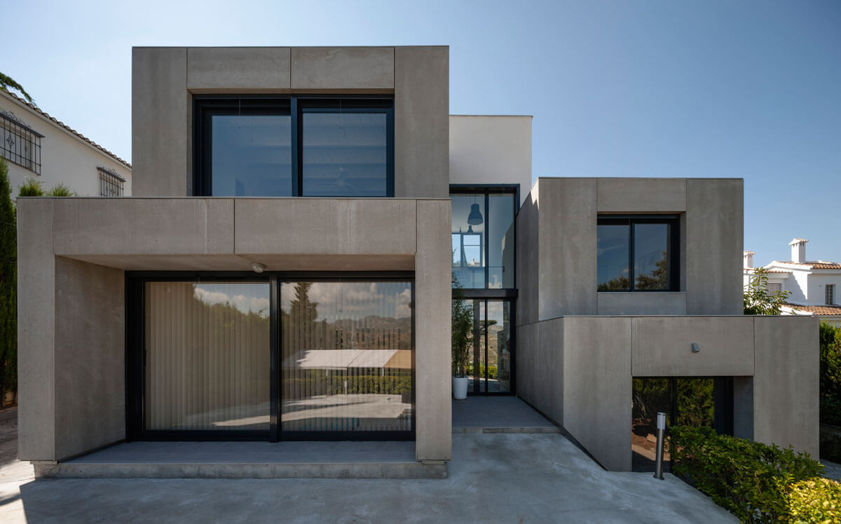 C&C House by Ariasrecalde Taller de Arquitectura