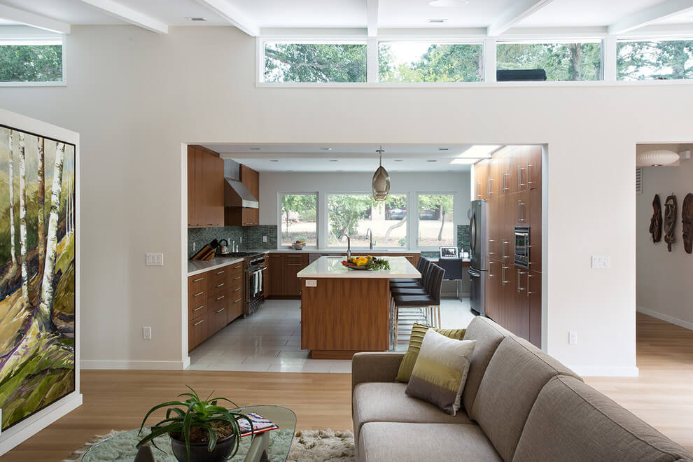 Mid-century Modern House by Klopf Architecture