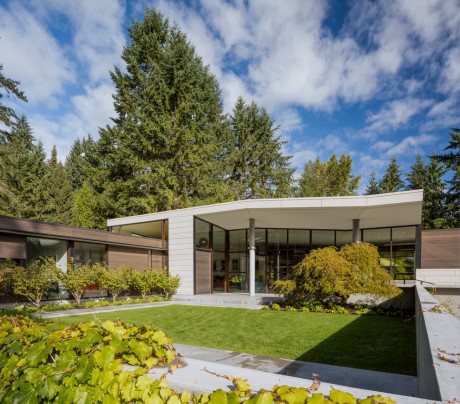 Inside Outside House by David Coleman Architecture - 14