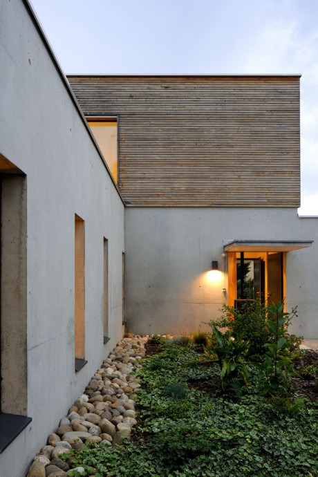 Private Residence by Hervé Regnault - 9