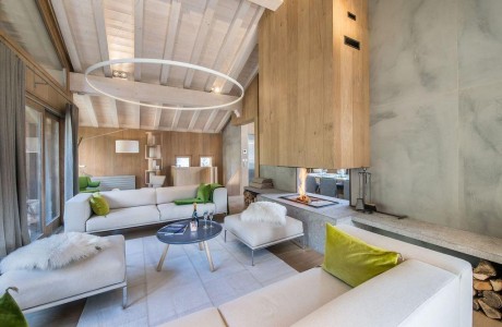 Chalet Kibo by Angelique Buisson