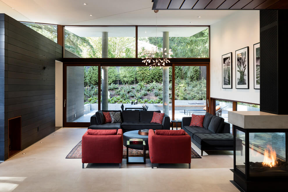 Inside Outside House by David Coleman Architecture