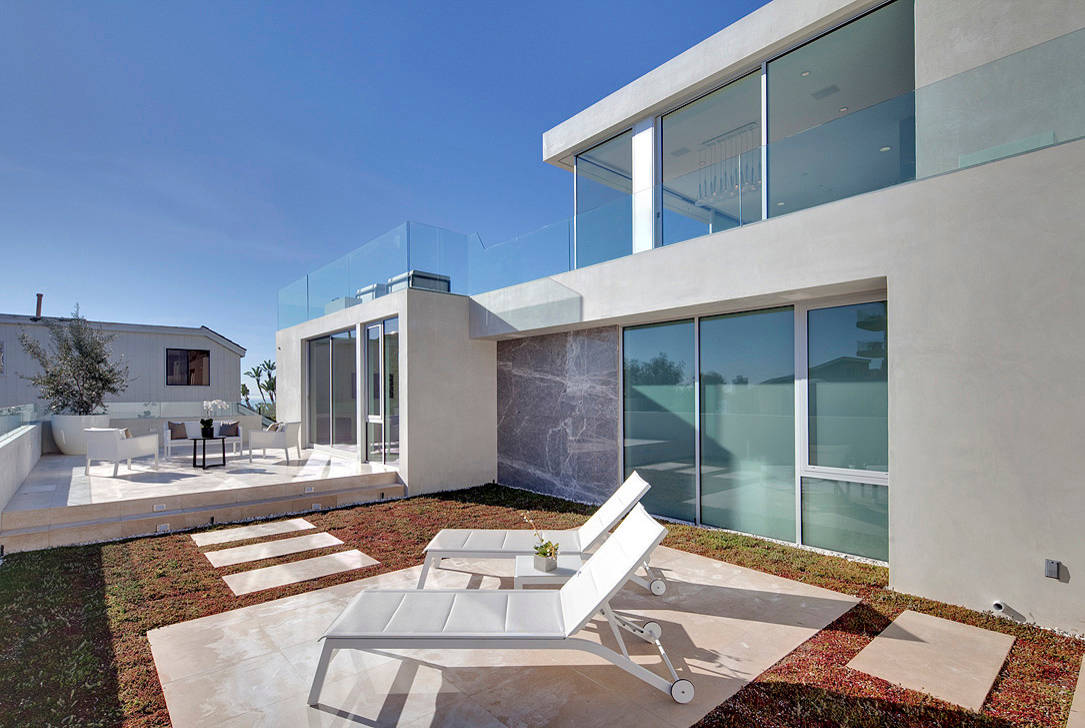 Luxury Residence by Corr Contemporary Homes