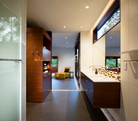 Inside Outside House by David Coleman Architecture - 11