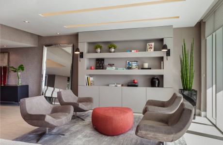 Porto Vita Condo by 2id Interiors