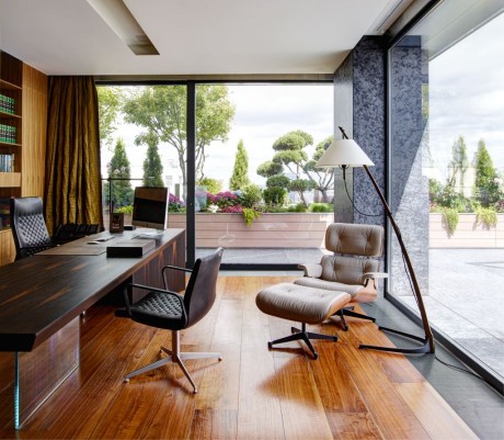 House in Moscow by Mario Mazzer - 7