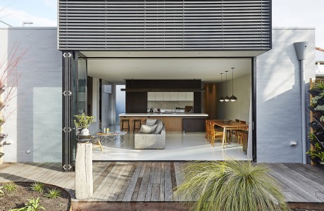 St Kilda East House by Taylor Knights Architects