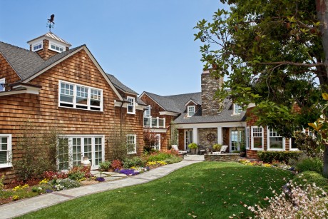 Shingle Style Residence by Ward Jewell - 1