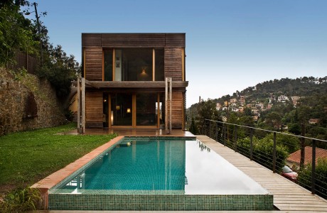 Wooden Residence by NOEM