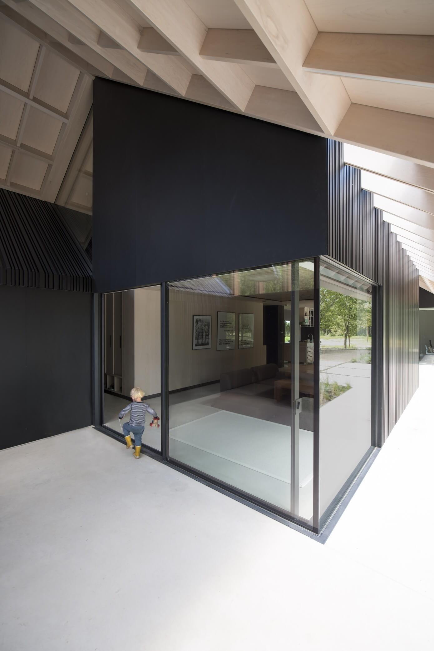 Villa Schoorl by Studio Prototype