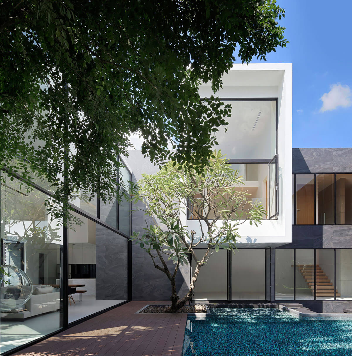House in Bangkok by Ayutt and Associates
