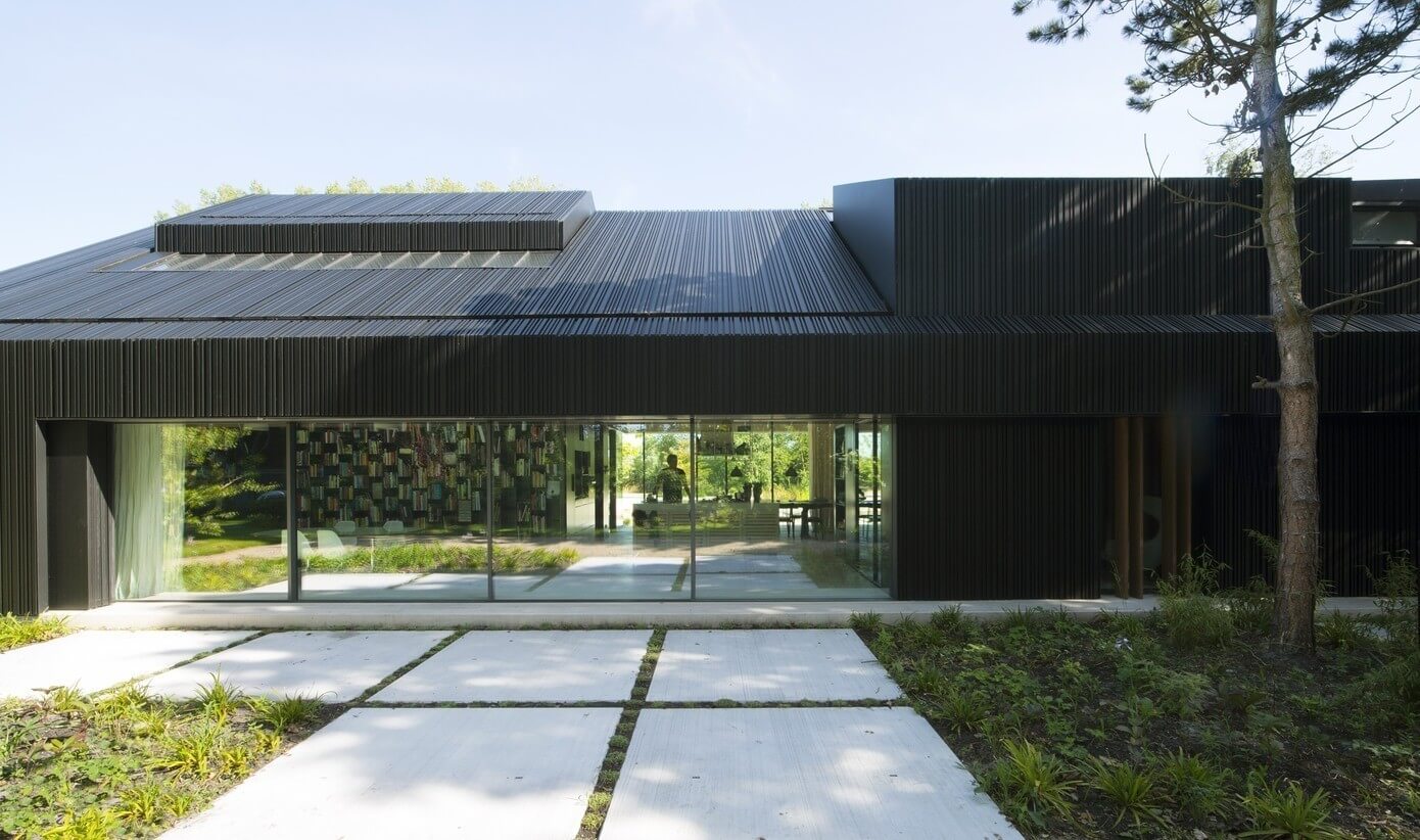 Villa Schoorl by Studio Prototype