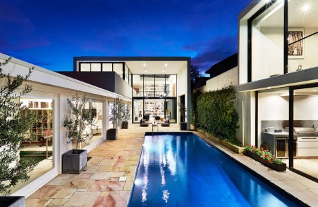 Silent Toorak by Finney Construction