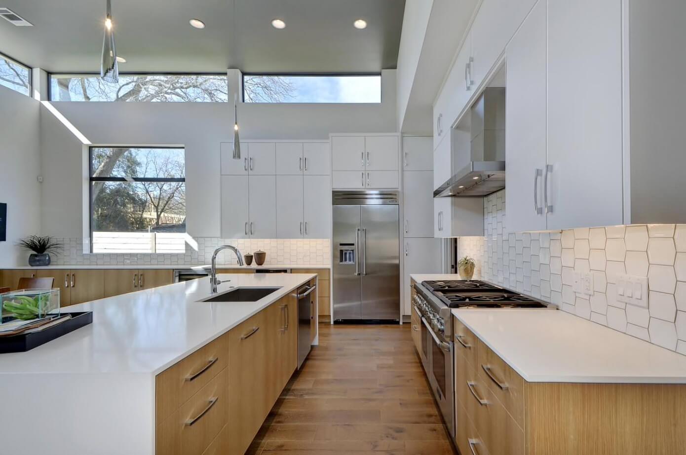 015-house-austin-moazami-homes HomeAdore