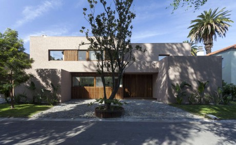 Casa Mirasoles by Andres Fernandez Abadie - 1