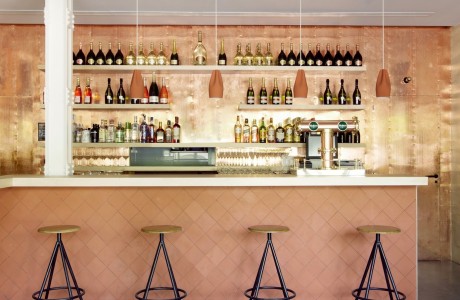 Bar in Madrid by Lucas y Hernández-Gil Arquitectos