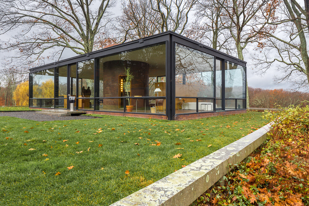 The Glass House by Philip Johnson - 1
