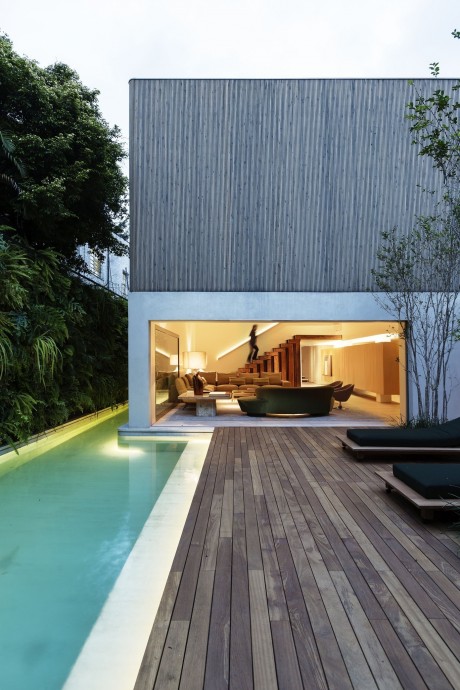 DS House by Studio Arthur Casas - 9