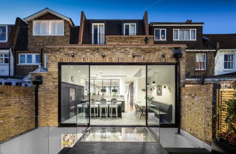 Edwardian House by EMR Home Design