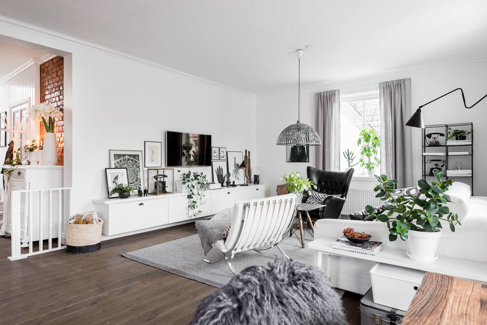 Home in Stockholm by Lundin Fastighetsbyrå