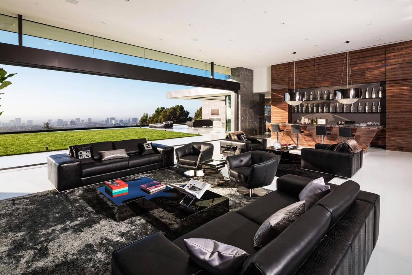 Contemporary Home in Bel Air by McClean Design