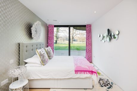 House in Hampshire by Witcher Crawford - 7