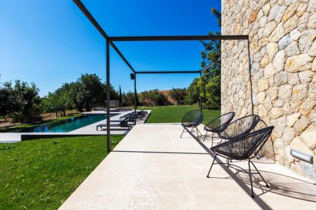 Home in Mallorca by Bornelo Interiorismo y Decoración - 11