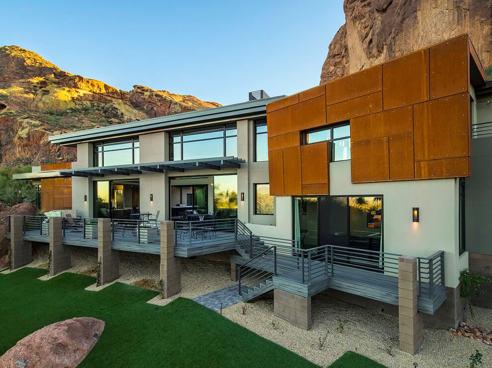 Arizona Contemporary by Luster Custom Homes