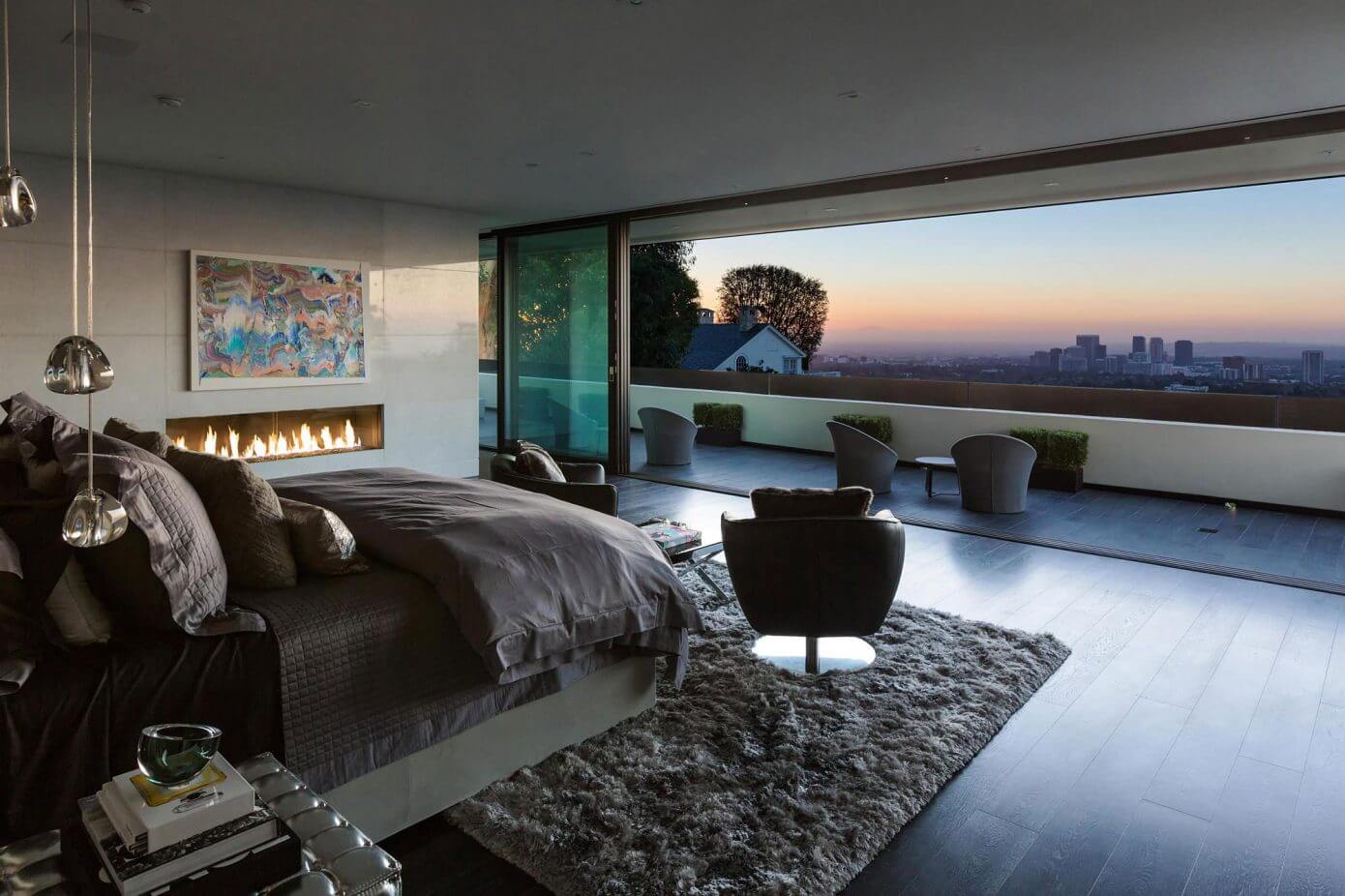 Contemporary Home in Bel Air by McClean Design