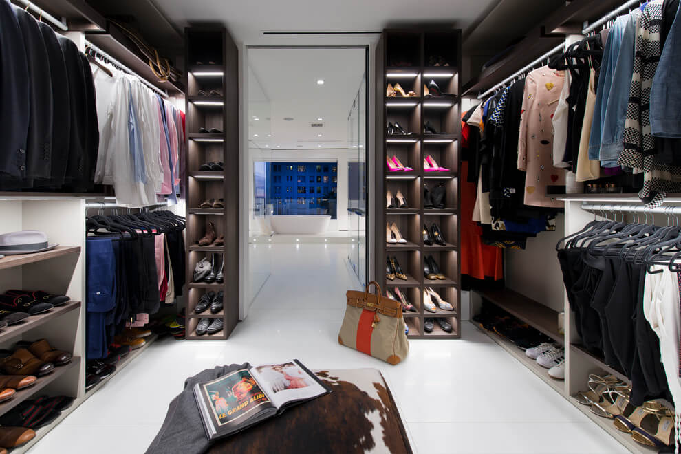 Emmet Terrace by Myreelty