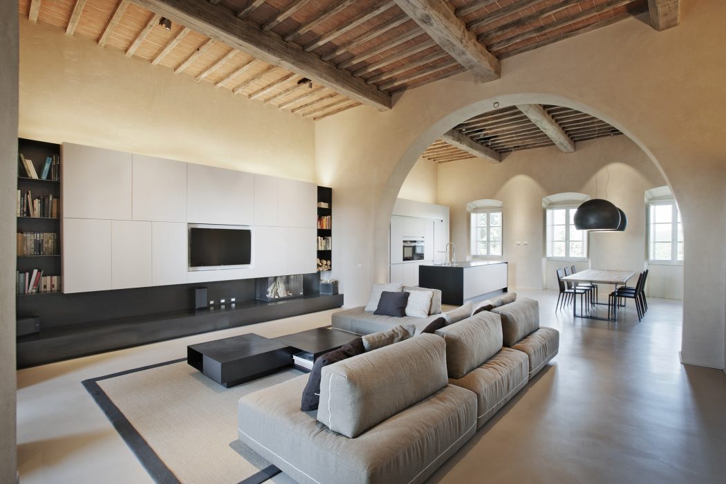 Villa in Monteriggioni by CMT Architetti