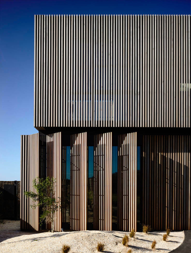 Torquay House by Wolveridge Architects