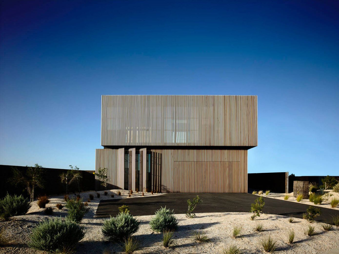 Torquay House by Wolveridge Architects