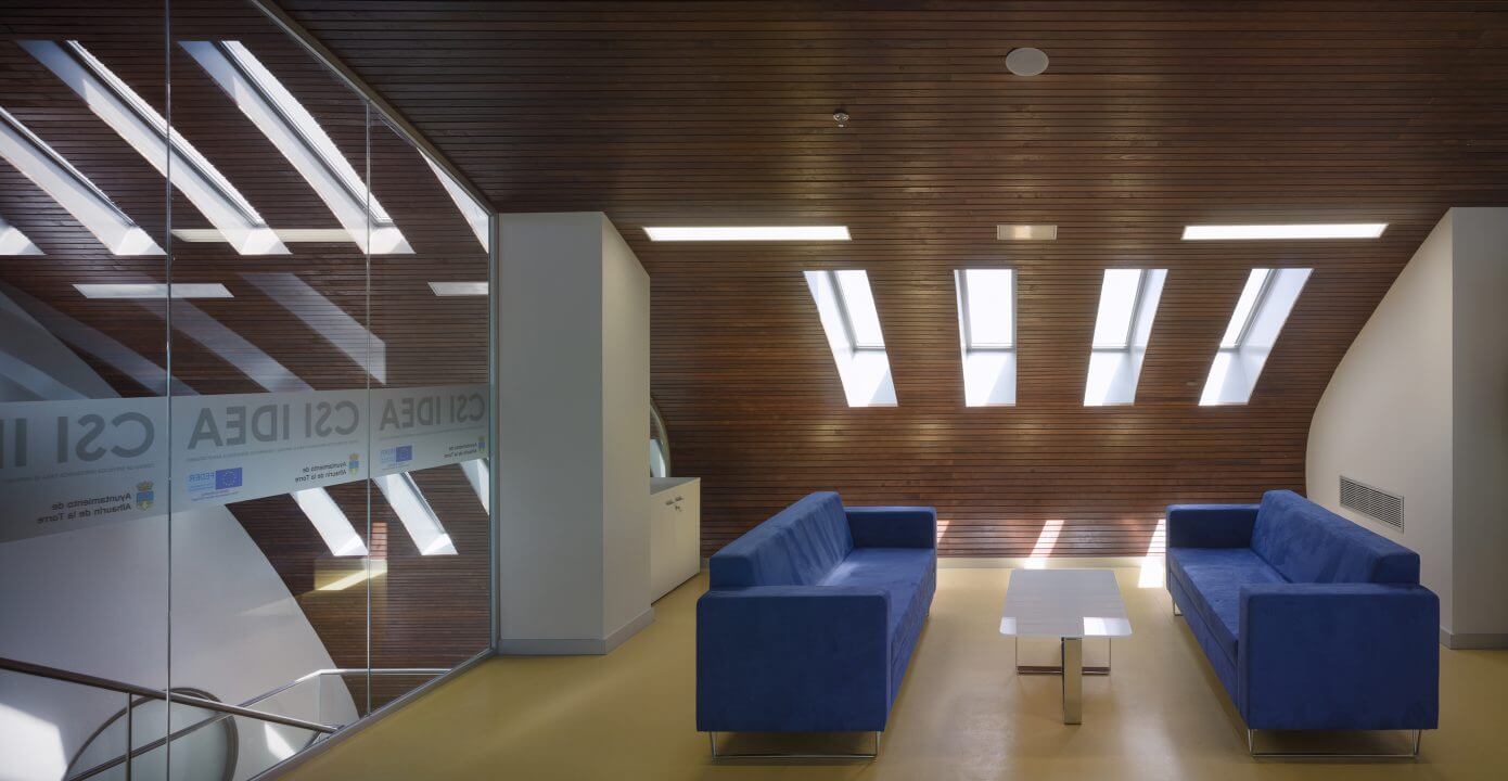 CSI Idea by Ezar Arquitectura y Diseño