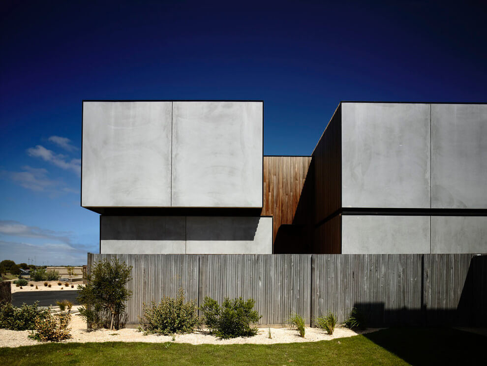 Torquay House by Wolveridge Architects