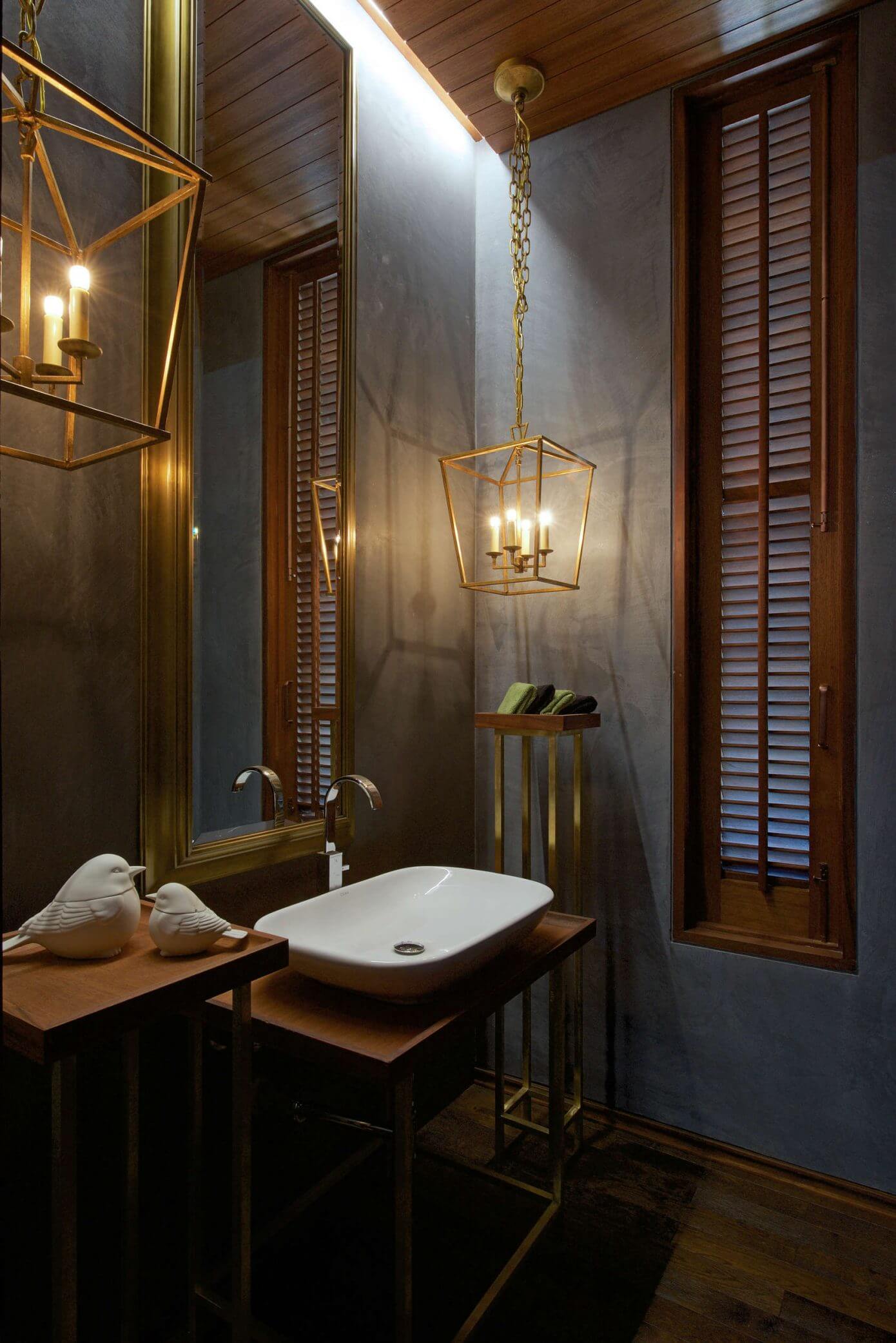 DIYA Residence by SPASM Design Architects