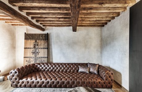 Rustic Apartment by Carnet Casa