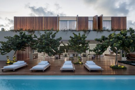 TM House by Studio Arthur Casas - 1