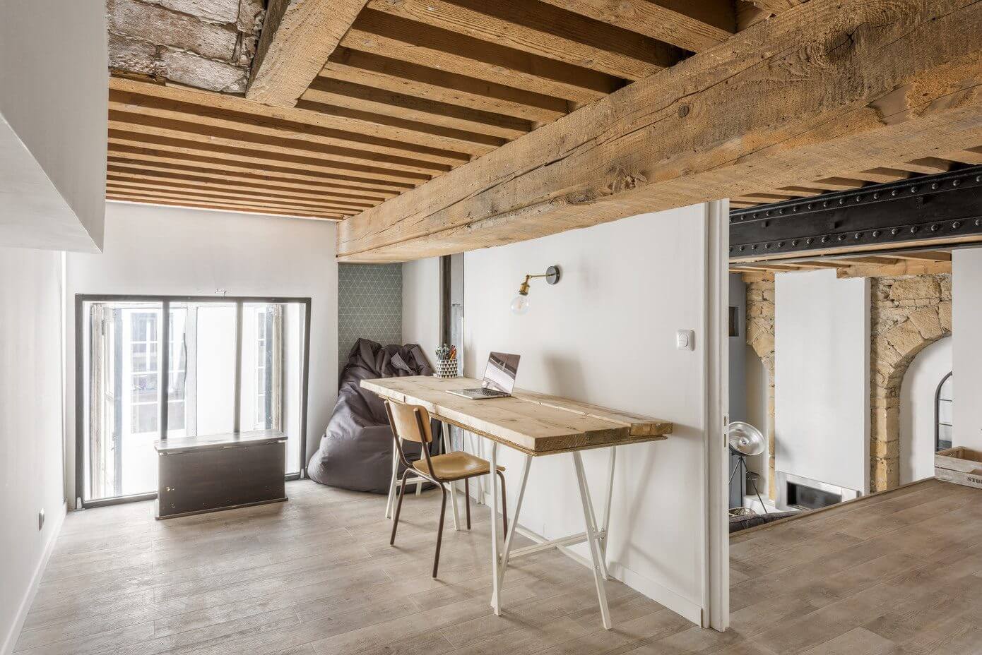 Apartment in Lyon by Espaces Atypiques