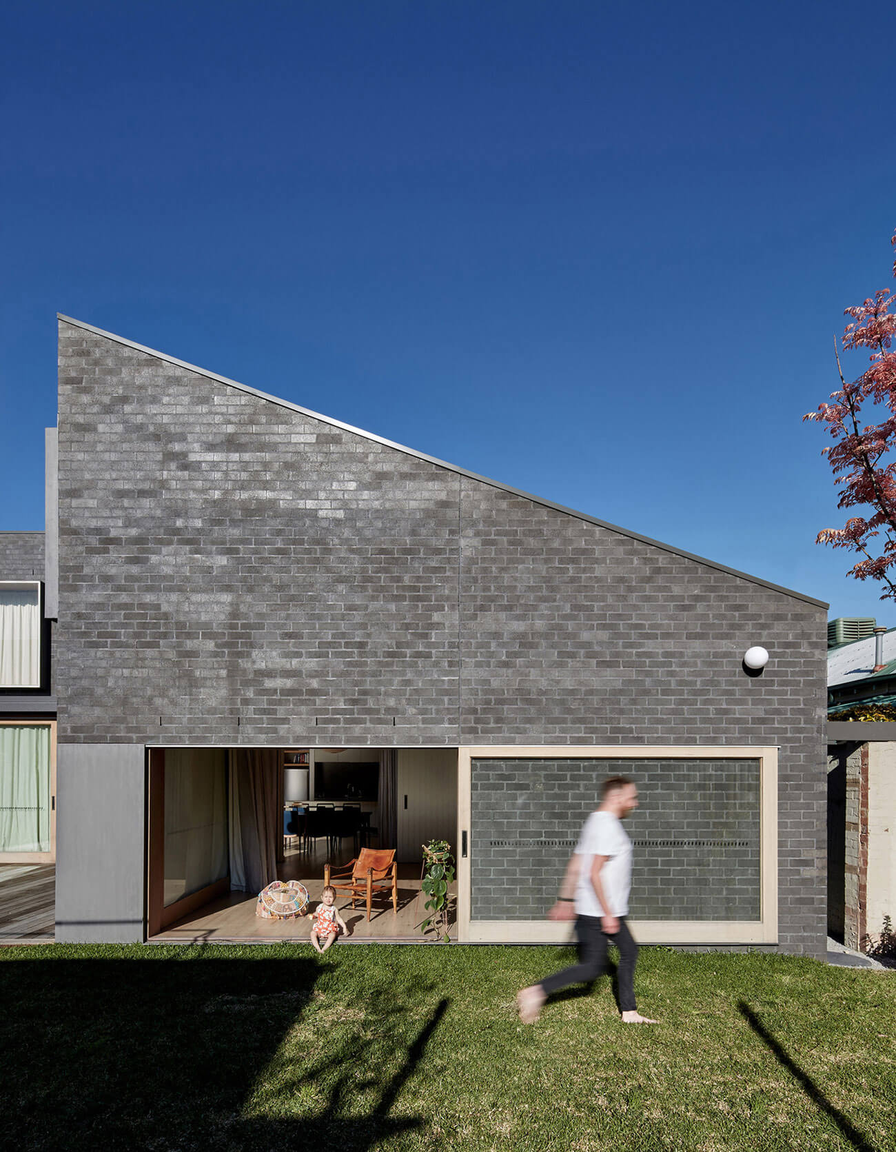 House in Elsternwick by Freedman White