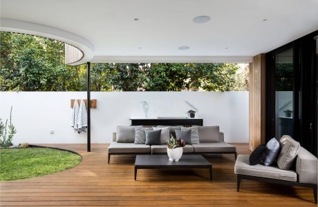 Residence in Cottesloe by Perth Style Co.