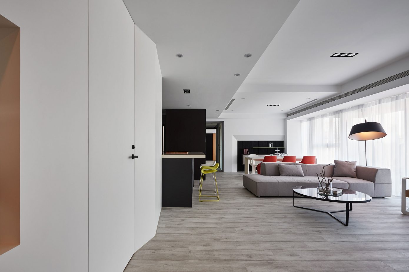 Apartment in Taichung by Z-AXIS DESIGN