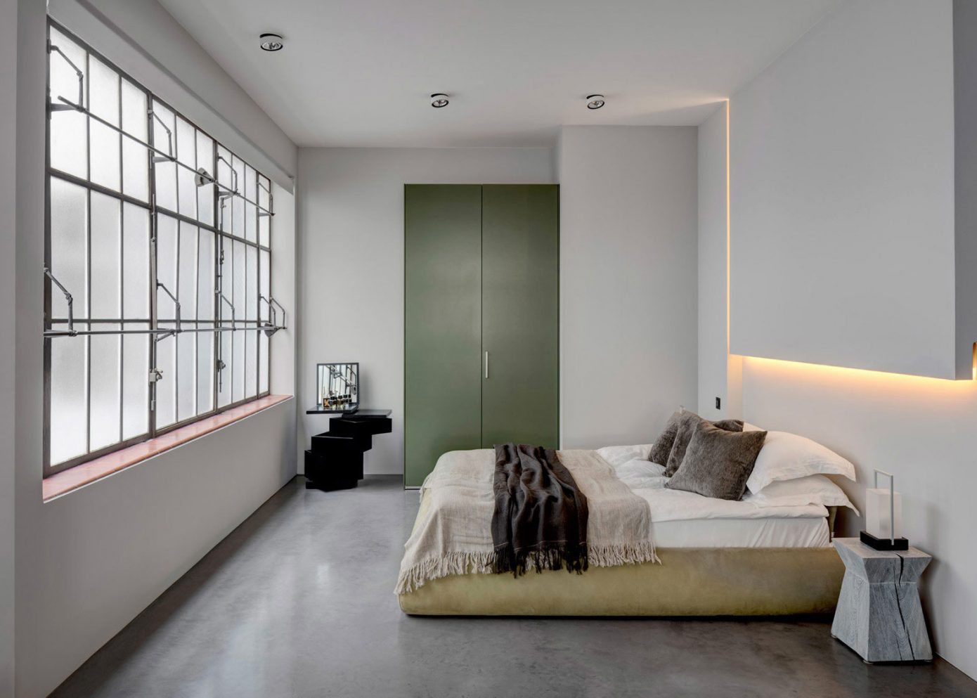 Industrial Apartment by APA