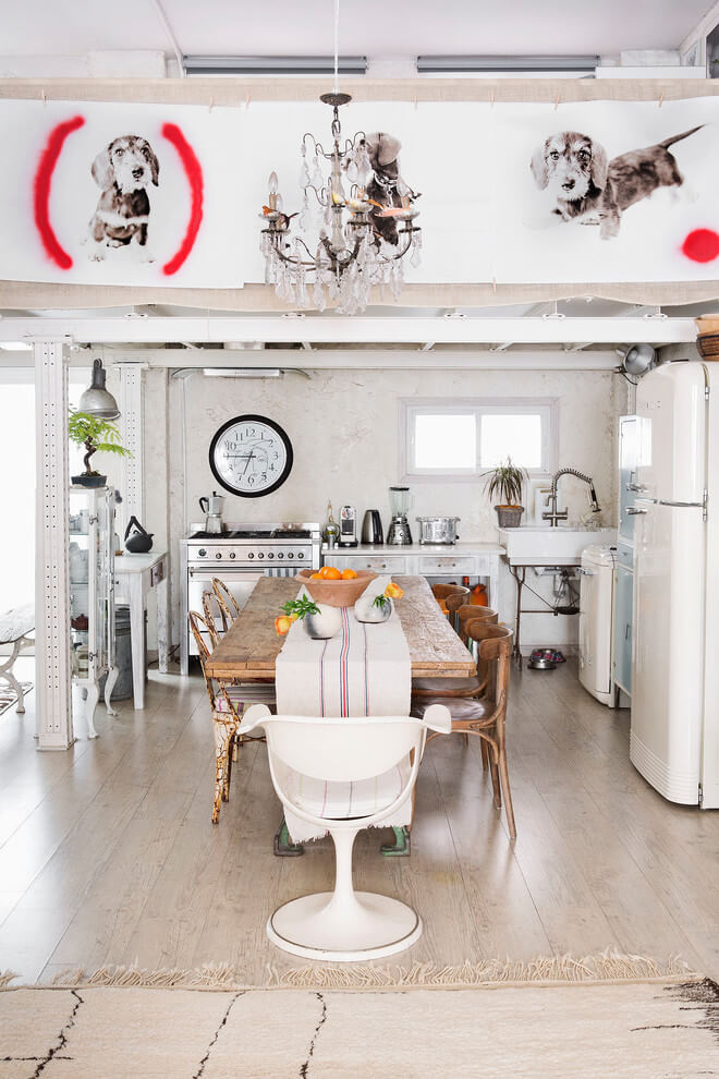 Studio by Manolo Yllera