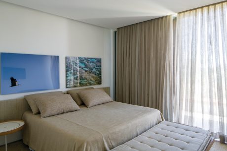 TM House by Studio Arthur Casas - 8