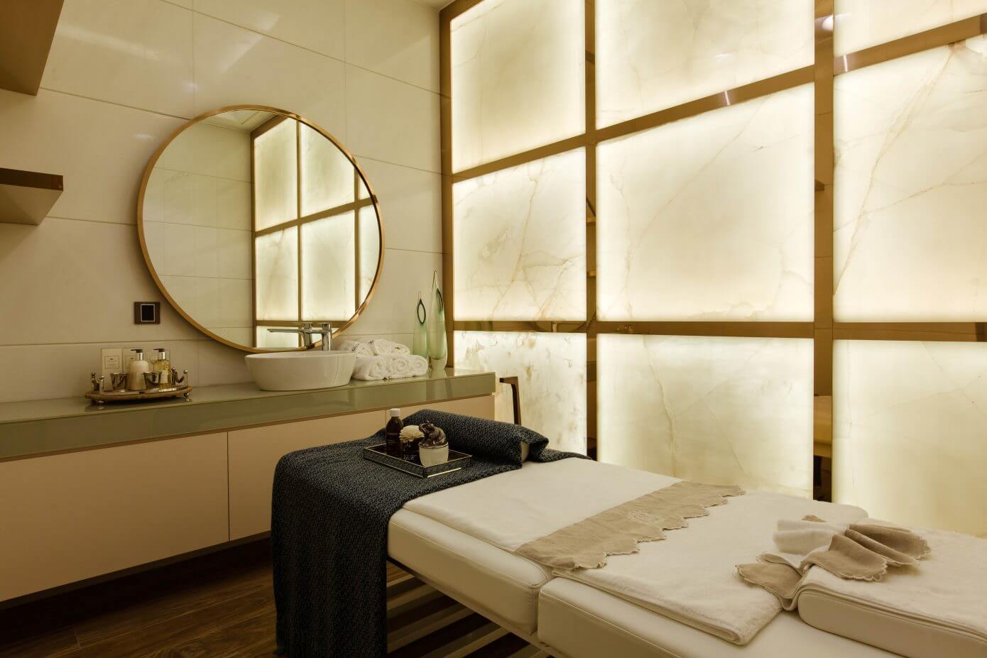 Club House by Studio Marco Piva