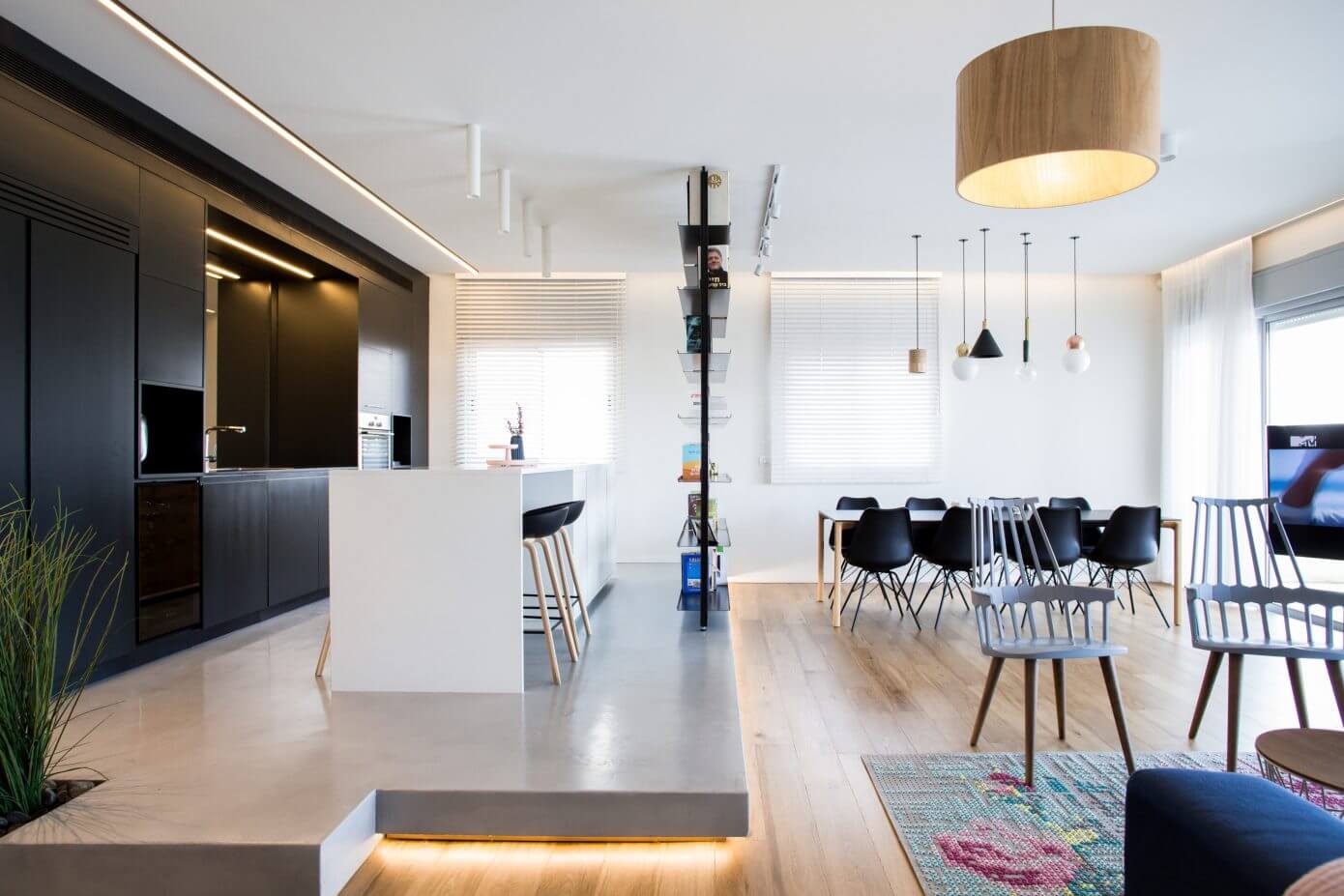 Netanya Penthouse by Dori Interior Design